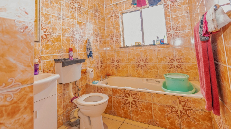 4 Bedroom Property for Sale in Summerville Western Cape